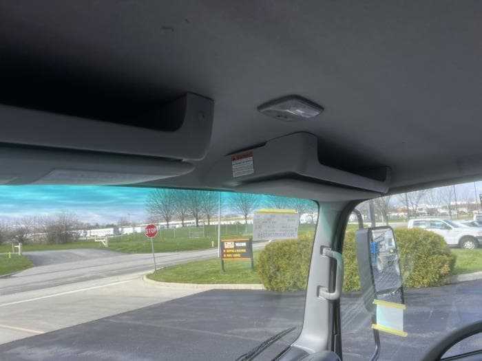 2025 Isuzu NRR in Dayton, OH — photo 19