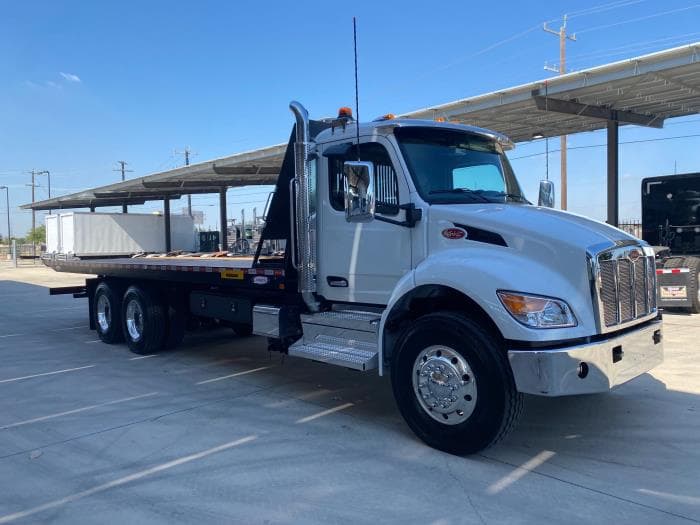 2026 Peterbilt 548 in San Antonio, TX — photo 10