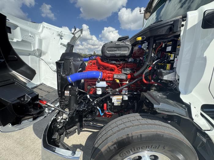 2026 Peterbilt 579 in Houston, TX — photo 21