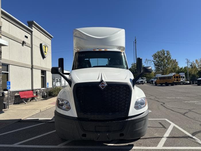 2026 International LT in Cincinnati, OH — photo 2