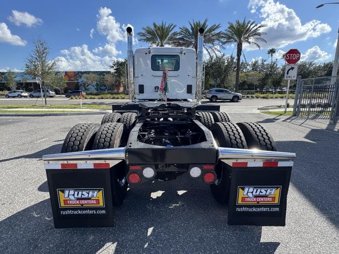 2026 Peterbilt 567 in Orlando, FL — photo 7