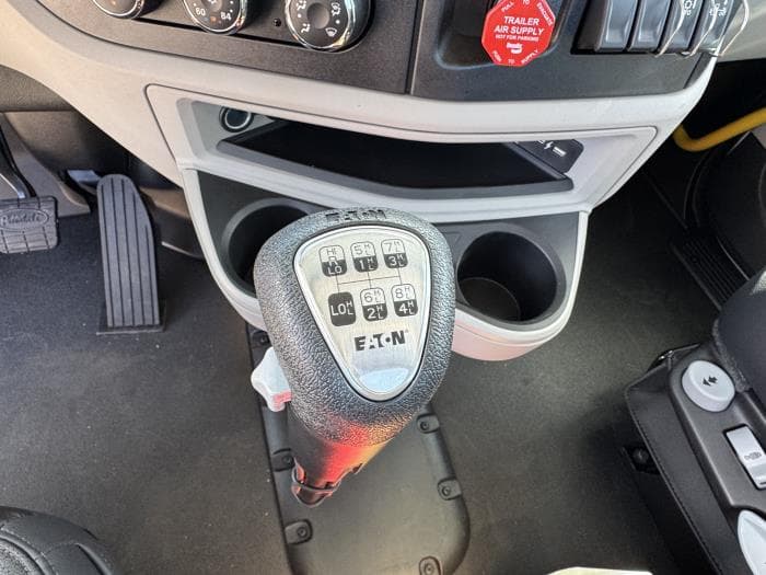 2026 Peterbilt 589 in Orlando, FL — photo 15