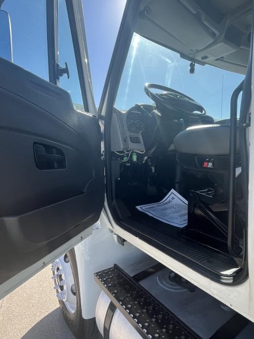 2016 International 4300 in Kansas City, MO — photo 11