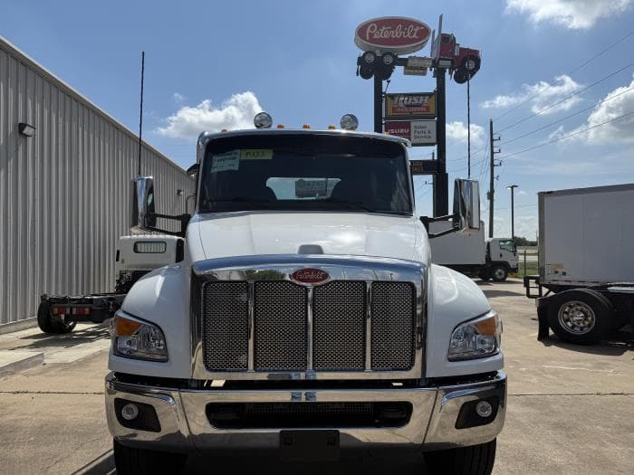 2026 Peterbilt 548 in Houston Northwest, TX — photo 2