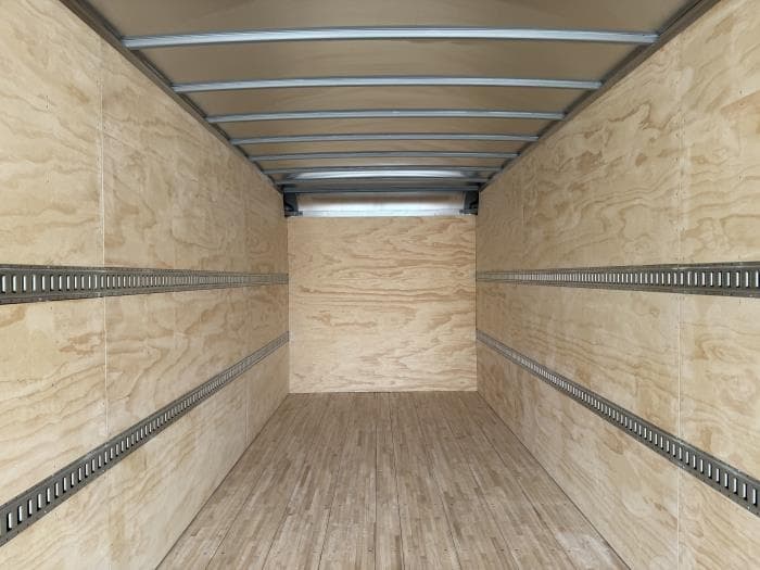 2025 Isuzu FTR in Columbus, OH, OH — photo 12