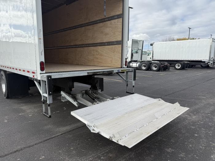 2025 Isuzu FTR in Columbus, OH, OH — photo 16
