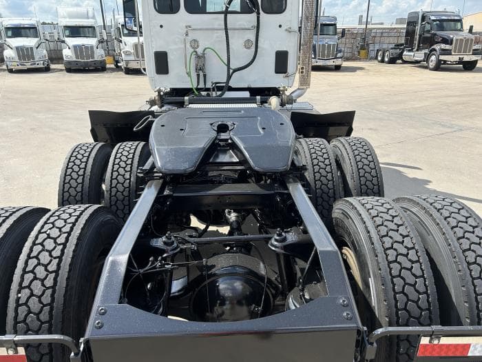 2020 Peterbilt 567 in Houston, TX — photo 14