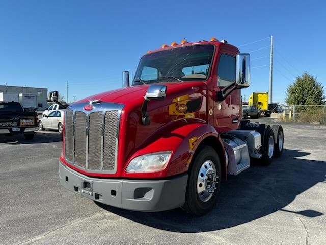2016 Peterbilt 579 in Indianapolis, IN — photo 3