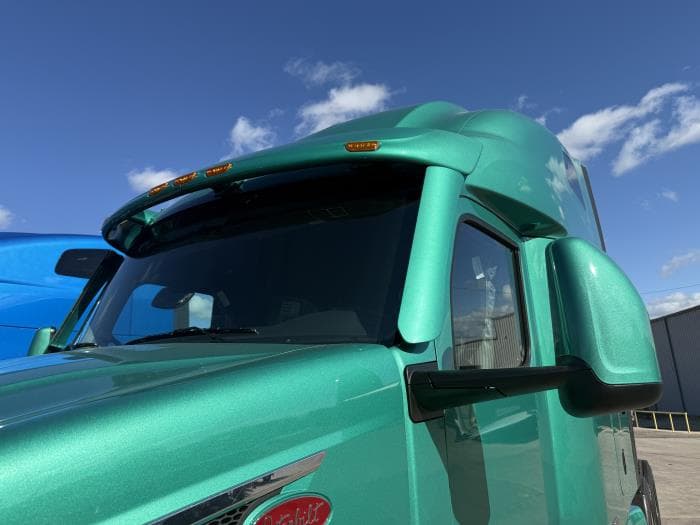 2026 Peterbilt 579 in Dallas, TX — photo 12