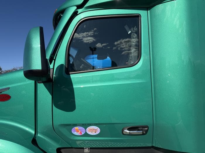 2026 Peterbilt 579 in Dallas, TX — photo 24