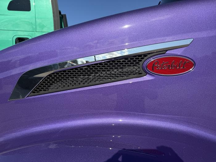2026 Peterbilt 579 in Dallas, TX — photo 16