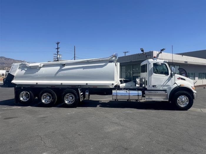 2026 Peterbilt 548 in Fontana, CA — photo 5