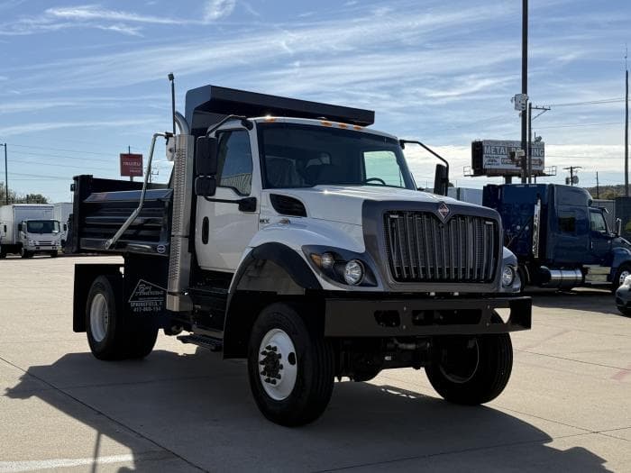 2025 International HV in Lowell, AR — photo 8