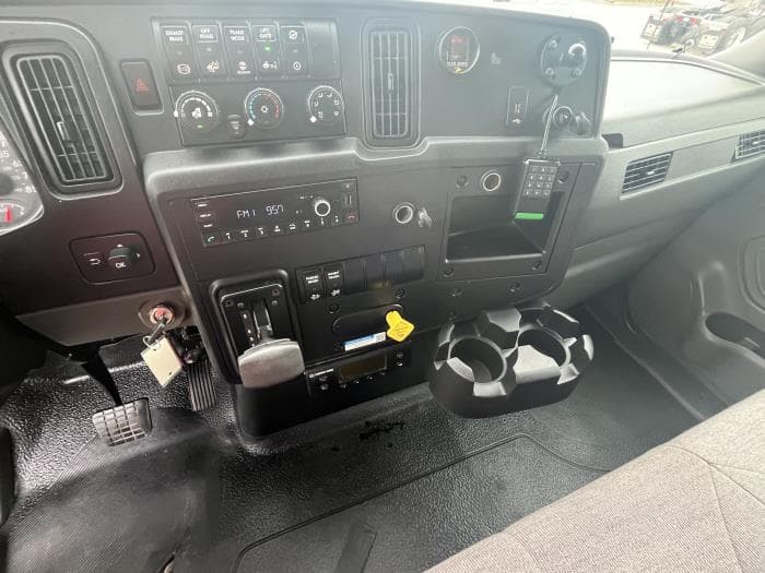 2022 International MV in Kansas City, MO — photo 15