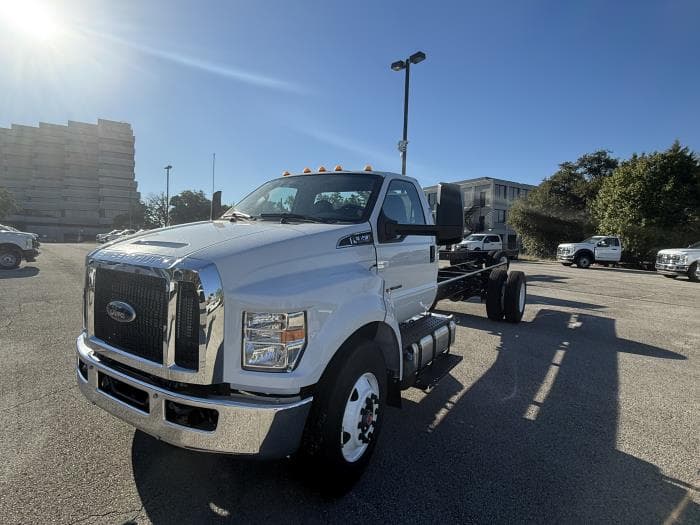 2026 Ford F-650 in Dallas, TX — photo 2