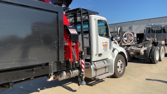 2025 Peterbilt 536 in Houston, TX — photo 5