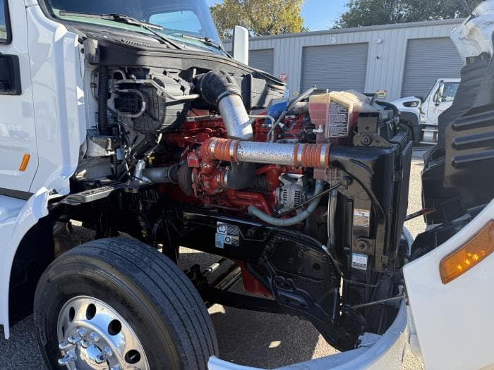 2022 Peterbilt 579 in Dallas, TX — photo 42