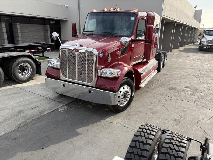 2024 Peterbilt 567 in Los Angeles, CA — photo 2