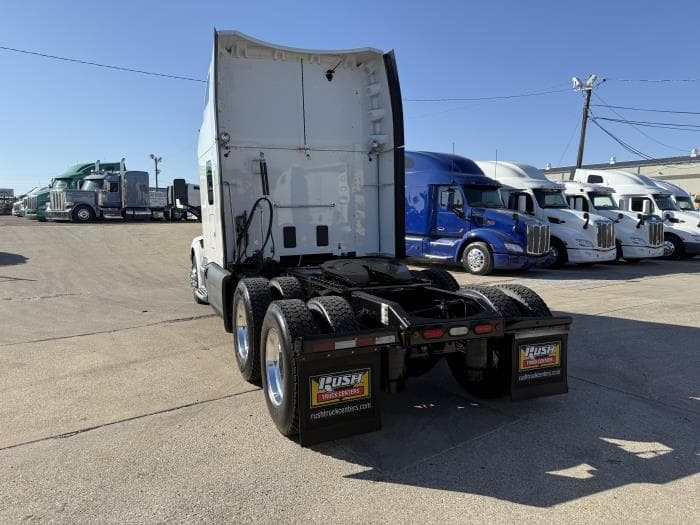 2021 Peterbilt 579 in Dallas, TX — photo 38
