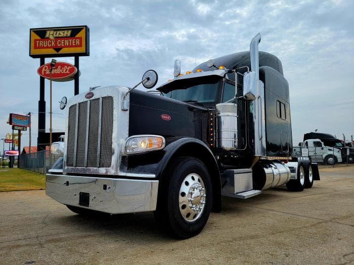 2022 Peterbilt 389 in Tulsa, OK — photo 5