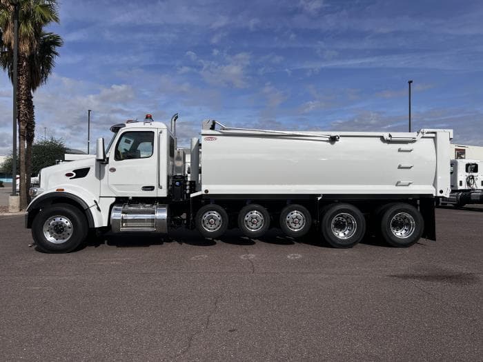 2026 Peterbilt 567 in Tucson, AZ — photo 4
