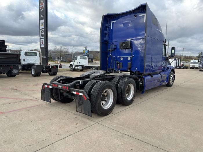 2022 Peterbilt 579 in Lowell, AR — photo 6