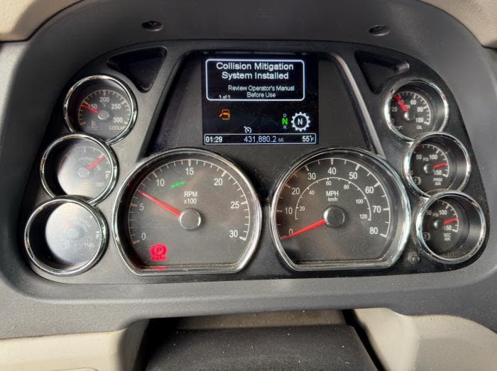 2022 Peterbilt 579 in Lowell, AR — photo 11
