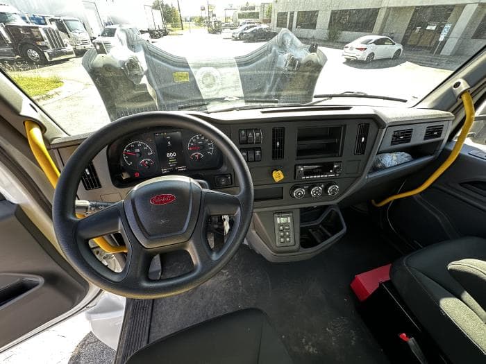 2025 Peterbilt 536 in Austin, TX — photo 17
