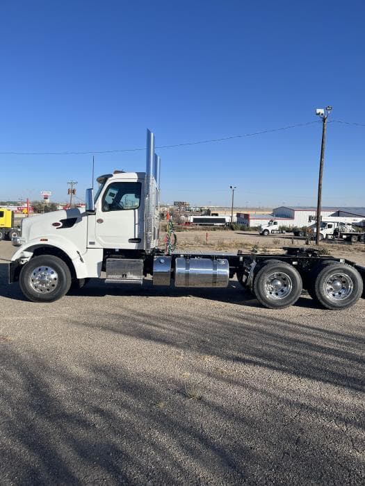 2026 Peterbilt 567 in Amarillo, TX — photo 5