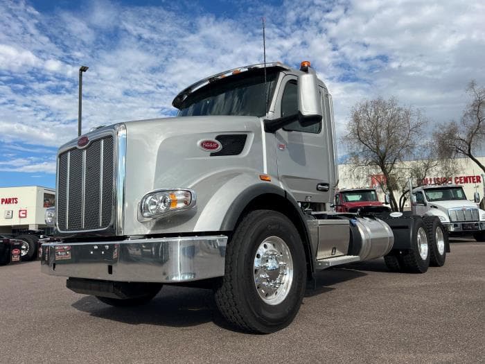 2026 Peterbilt 567 in Phoenix, AZ — photo 2
