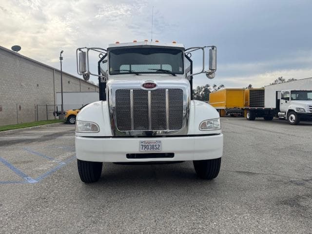 2020 Peterbilt in Fontana, CA — photo 3