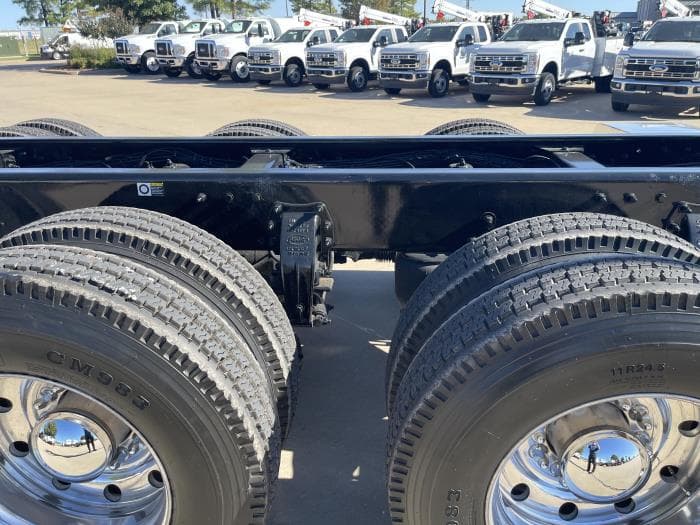 2014 Peterbilt 365 in Oklahoma City, OK — photo 8