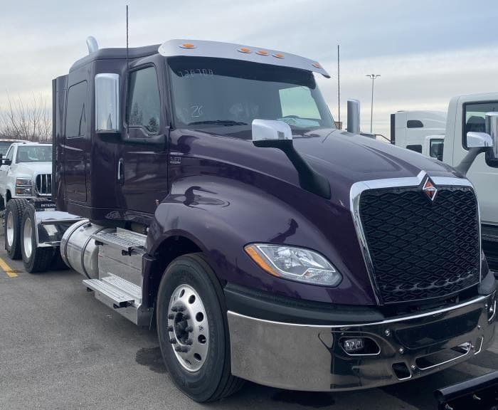 2026 International LT in Kansas City, MO — photo 3