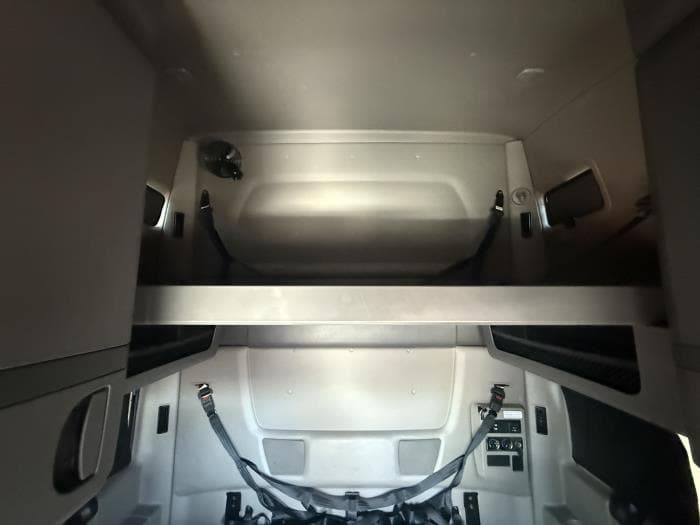 2022 International LT in Phoenix, AZ — photo 16