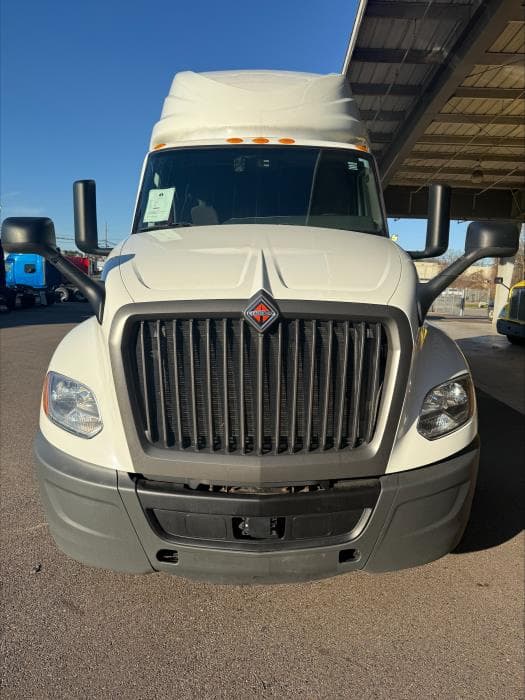 2022 International LT in Memphis, TN — photo 6