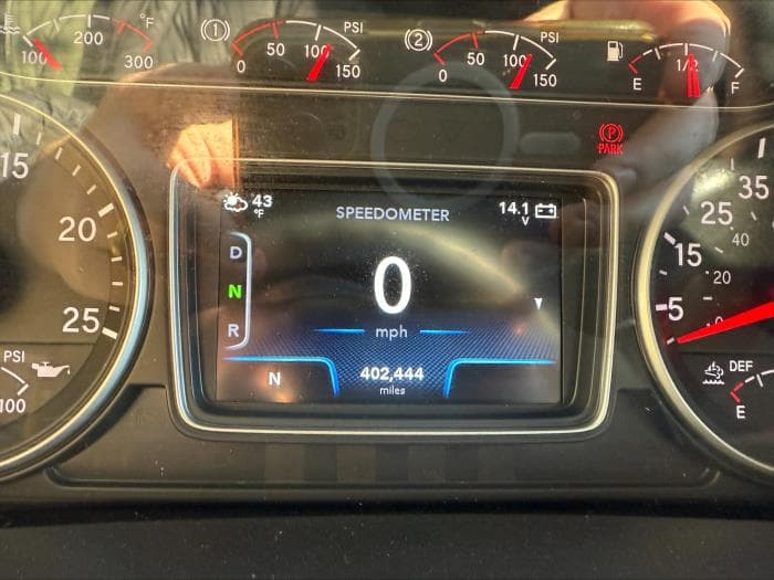 2022 International LT in Memphis, TN — photo 9