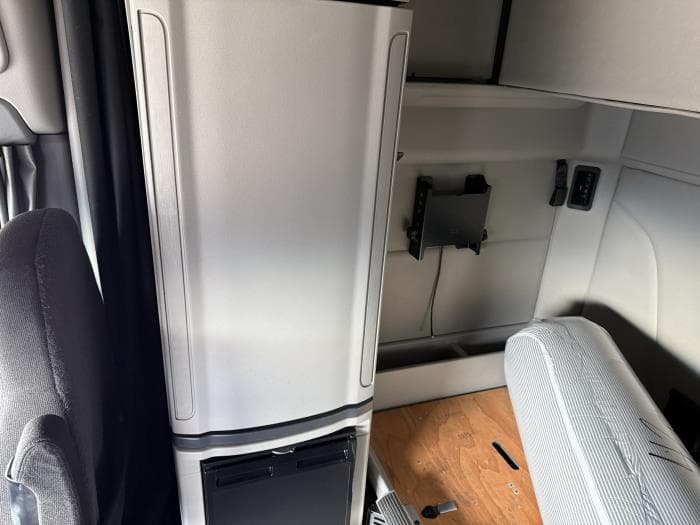 2021 Peterbilt 579 in Dallas, TX — photo 18