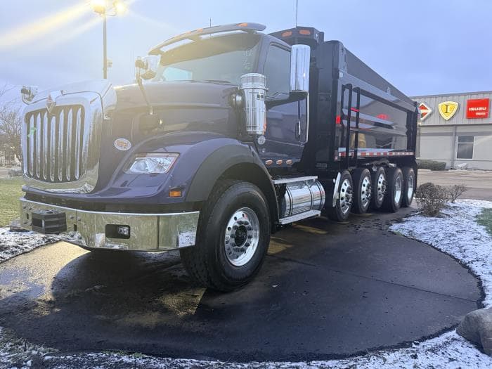 2026 International HX in Dayton, OH — photo 4