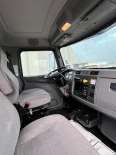 2017 Peterbilt 337 in Houston, TX — photo 11