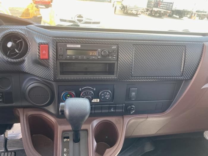 2026 Hino L6 in Houston, TX — photo 12