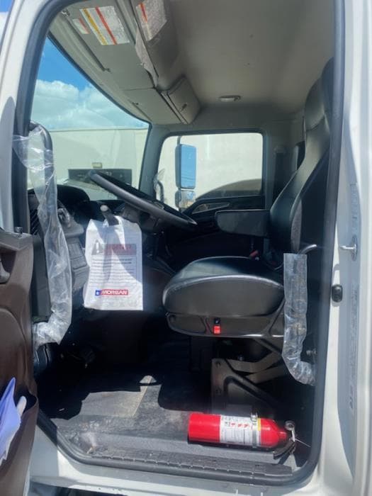 2026 Hino L6 in Houston, TX — photo 14
