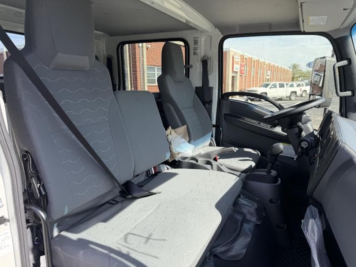 2026 Isuzu NRR in Orlando, FL — photo 13