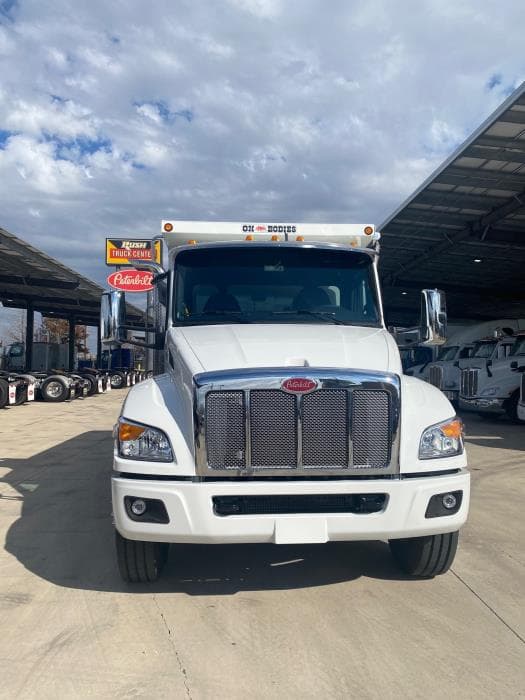 2026 Peterbilt 548 in San Antonio, TX — photo 2
