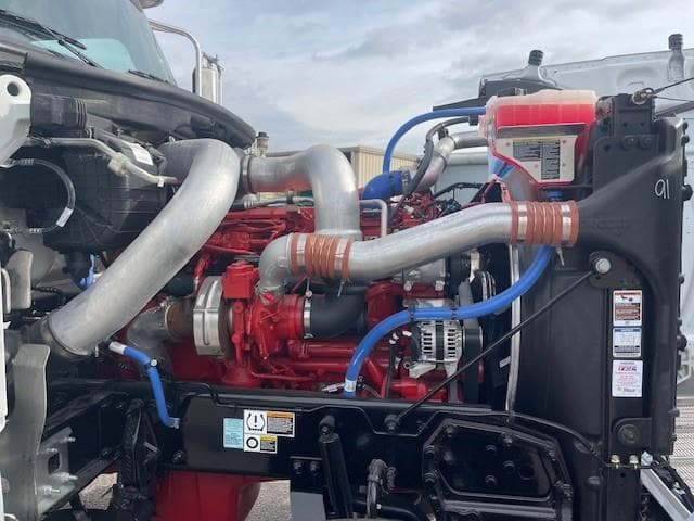 2026 Peterbilt 589 in Tampa, FL — photo 15