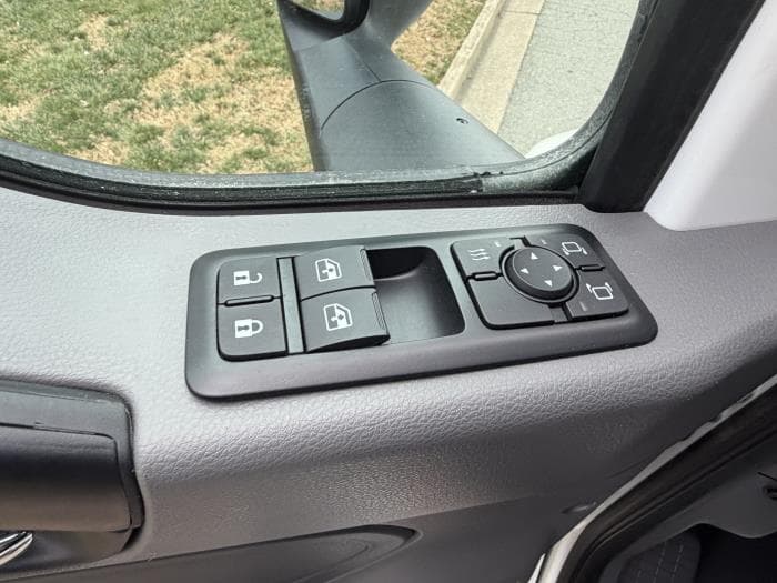 2026 International LT in Richmond, VA — photo 13