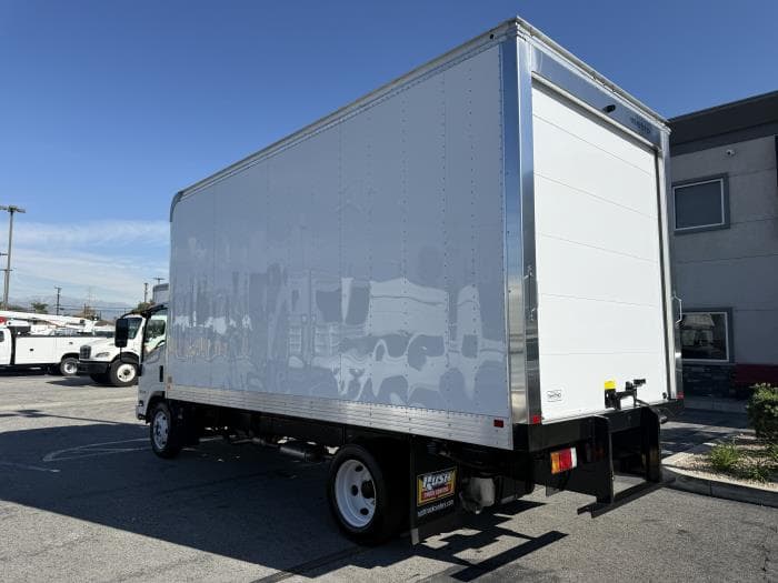 2025 Isuzu NRR in Whittier, CA — photo 3