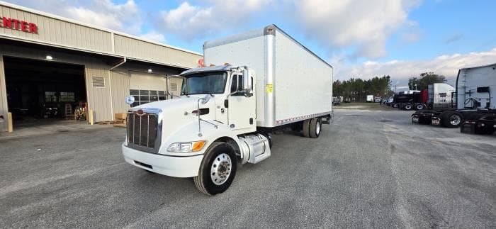 2020 Peterbilt 337 in Jacksonville, FL — photo 2
