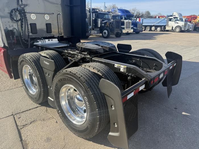 2022 Peterbilt 579 in Dallas, TX — photo 43