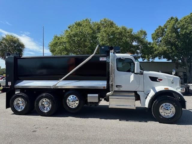 2026 Peterbilt 567 in Tampa, FL — photo 7