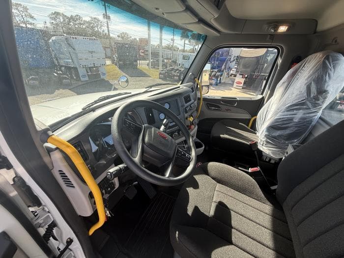 2026 Peterbilt 567 in Jacksonville, FL — photo 11